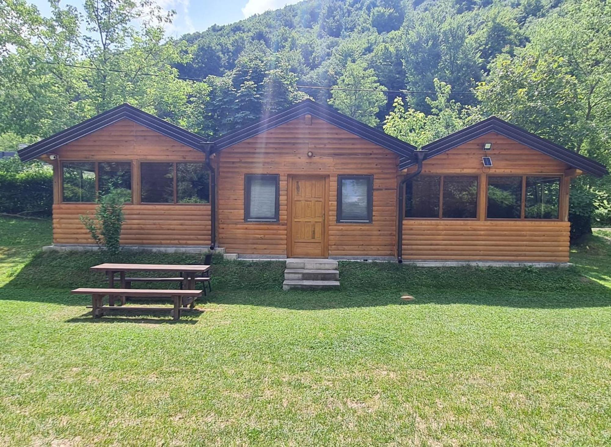 Flora&Fauna Bihac Exterior photo